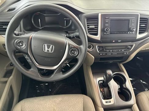 Used 2017 Honda Ridgeline RTS image 28