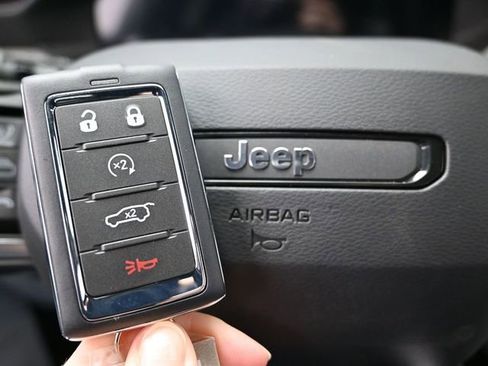 New 2026 Jeep Cherokee Limited AWD/4WD image 44