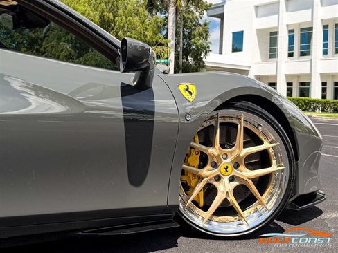 Used 2022 Ferrari F8 Tributo RWD image 59