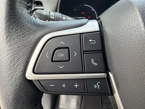 Used 2021 Toyota Sienna XLE FWD image 21