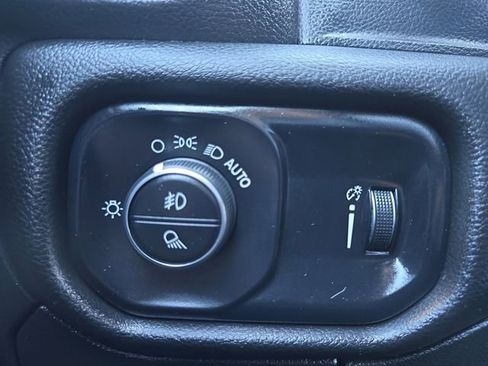 Used 2023 RAM 1500 Lone Star image 10