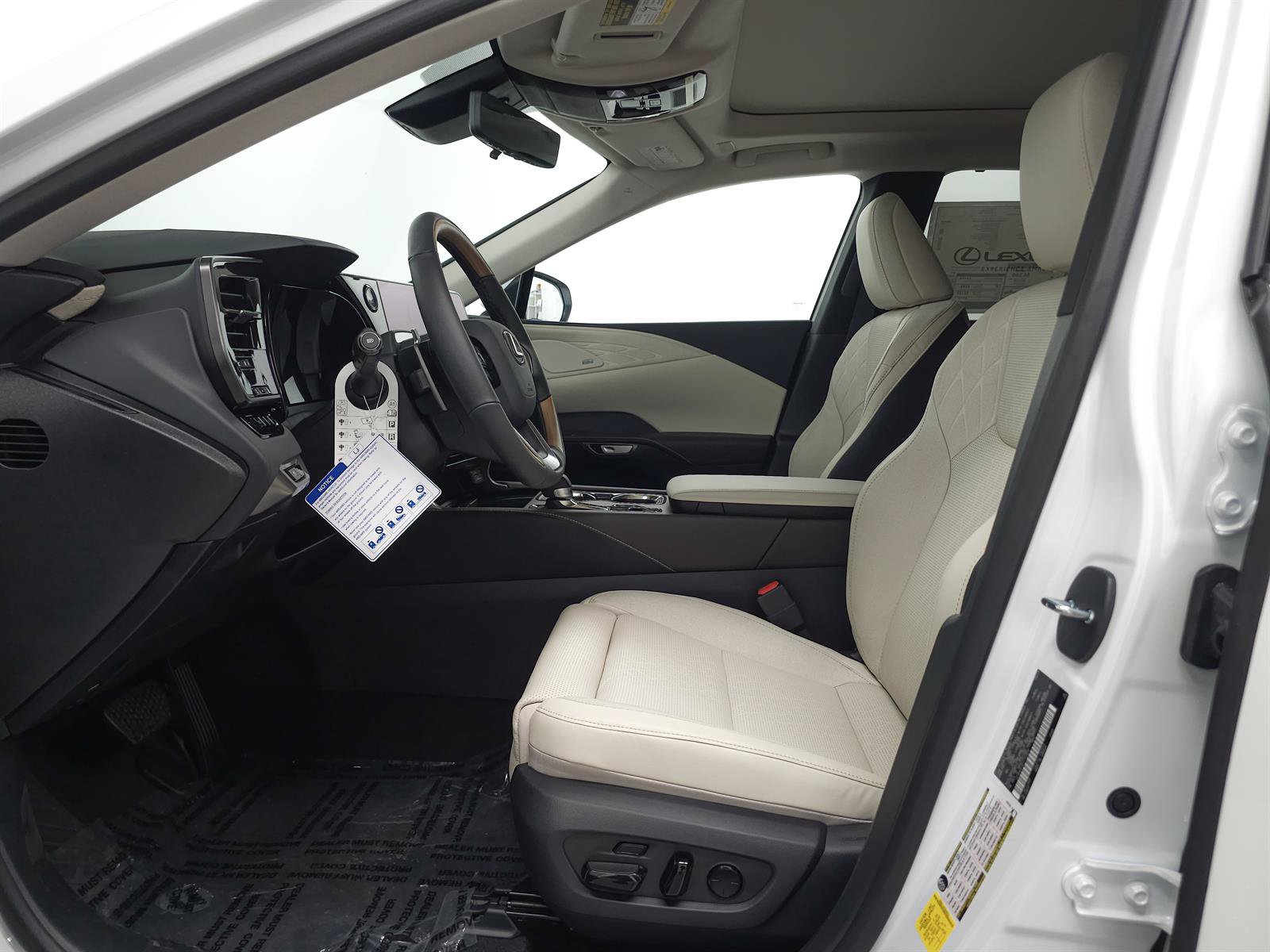 New 2026 Lexus RX 350 AWD w/ Convenience Package image 4