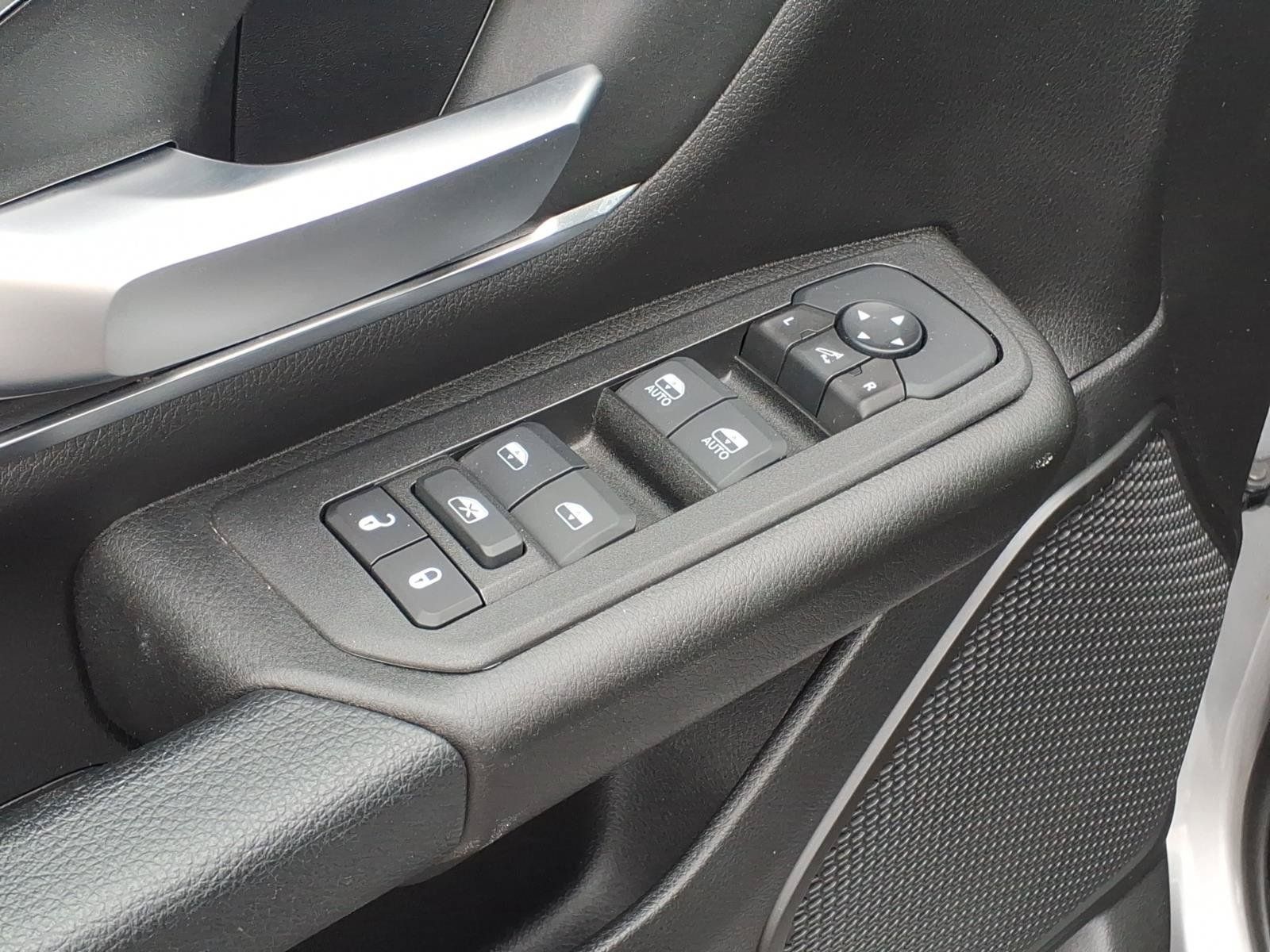 Used 2025 RAM 1500 Big Horn AWD/4WD image 16