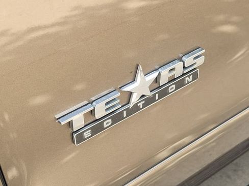 Used 2015 Chevrolet Silverado 1500 LT w/ Texas Edition, 1LT Trim RWD image 9