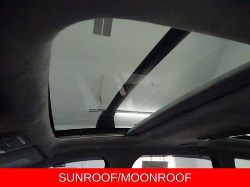 Used 2022 Kia Telluride SX w/ SX Prestige Package AWD/4WD image 11