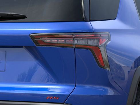 New 2025 Chevrolet Equinox RS image 11