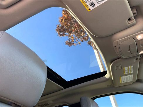 Used 2019 Ford Expedition Limited image 13