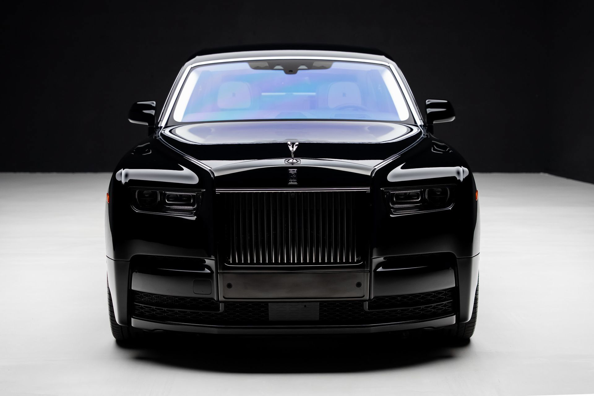 Used 2024 Rolls-Royce Phantom Extended Wheelbase RWD image 8