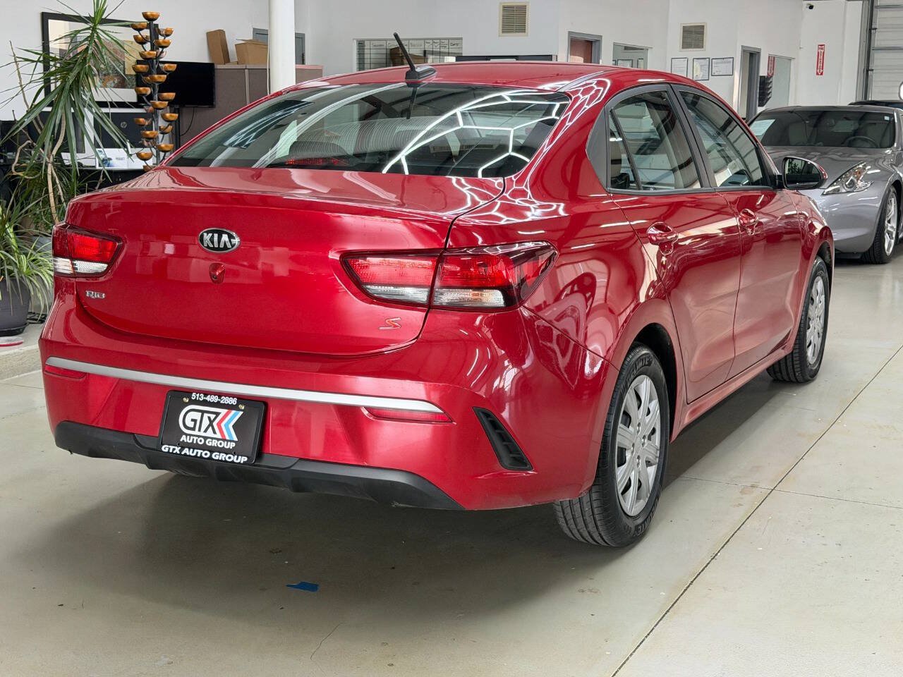 Used 2021 Kia Rio S FWD image 2