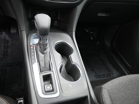 Used 2023 Chevrolet Equinox LT image 19