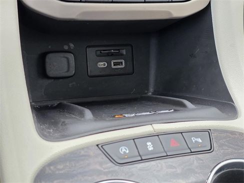 Used 2023 GMC Acadia Denali w/ Denali Ultimate Package image 40