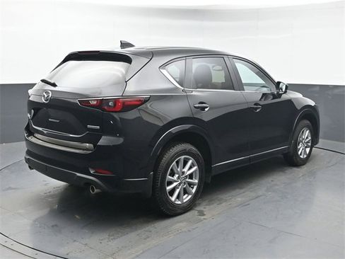 Certified 2025 MAZDA CX-5 AWD 2.5 S w/ Preferred Package image 5