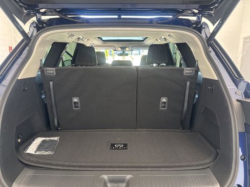 New 2026 INFINITI QX60 Luxe w/ Cargo Package AWD/4WD image 32