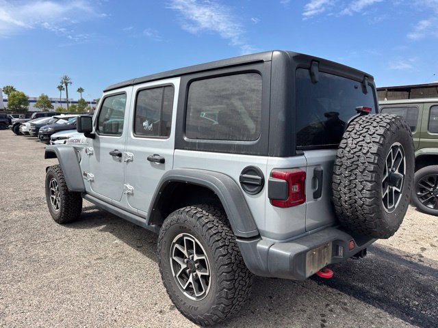 Used 2024 Jeep Wrangler Unlimited Rubicon AWD/4WD image 7