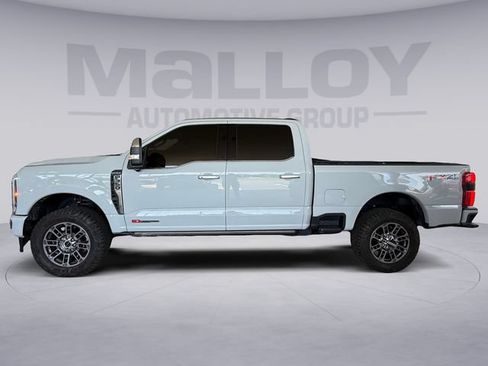 Certified 2025 Ford F350 Platinum w/ Platinum Plus Package AWD/4WD image 2