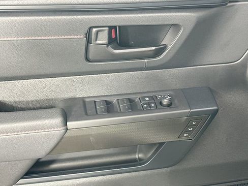 Used 2025 Toyota Sequoia TRD Pro AWD/4WD image 26