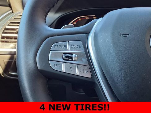 Used 2024 BMW X4 xDrive30i w/ Premium Package image 13