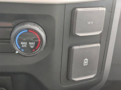 Used 2023 Ford F150 XLT image 25