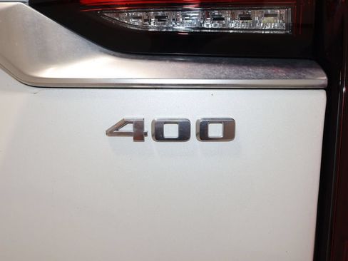 Certified 2024 Cadillac XT6 Premium Luxury AWD/4WD image 37