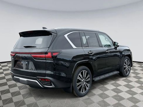 New 2026 Lexus LX 700h Luxury image 2