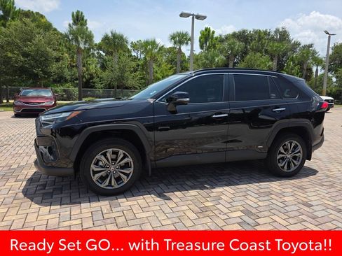 Used 2024 Toyota RAV4 Limited AWD/4WD image 4