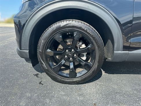 Used 2023 Ford Explorer ST-Line image 19