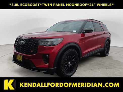 Used 2025 Ford Explorer ST image 1