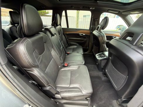 Used 2017 Volvo XC90 T6 Inscription w/ Vision Package AWD/4WD image 23