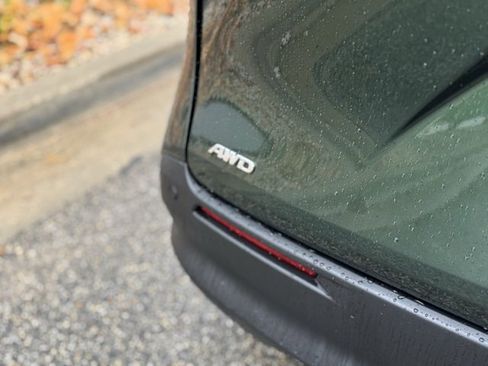 Certified 2023 Toyota Sienna XLE image 47