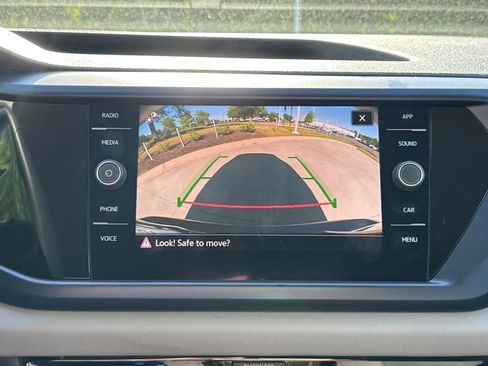 Used 2022 Volkswagen Taos SE AWD/4WD image 25