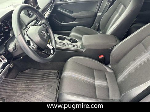 Used 2024 Honda Civic Sport image 9