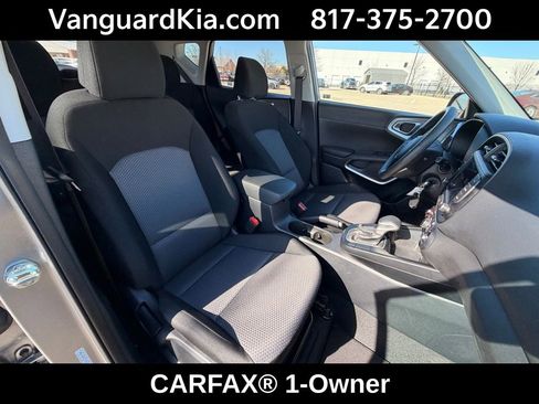 Certified 2025 Kia Soul LX image 26
