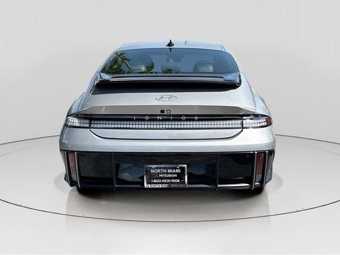 Used 2024 Hyundai Ioniq 6 SE RWD image 6