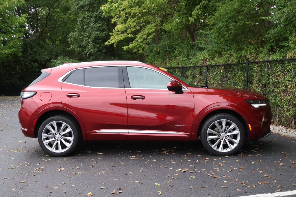 Certified 2023 Buick Envision Avenir AWD/4WD image 9