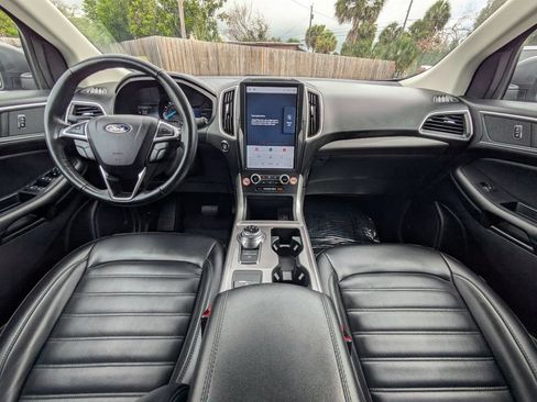 Used 2024 Ford Edge SEL AWD/4WD image 15