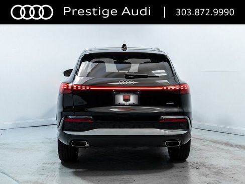 Used 2025 Audi Q5 Premium w/ Convenience Package AWD/4WD image 7
