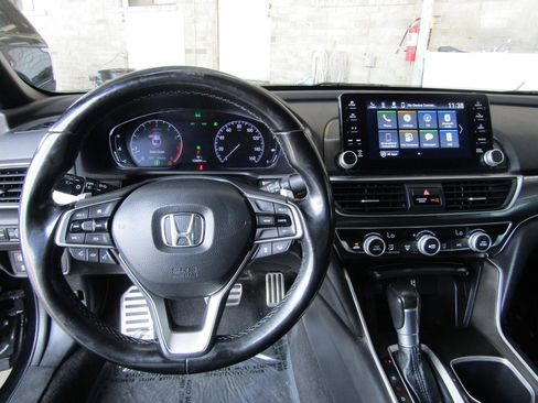 Used 2020 Honda Accord Sport image 15