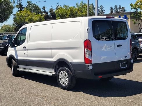 Used 2025 Ford Transit 250 Low Roof w/ Exterior Upgrade Package RWD image 5