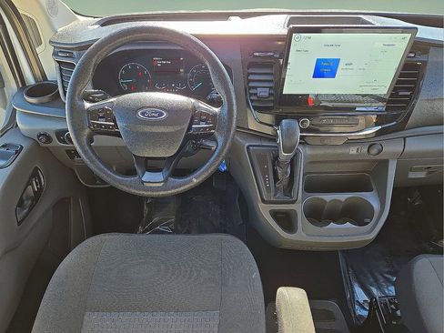 Used 2023 Ford Transit 350 XLT image 18