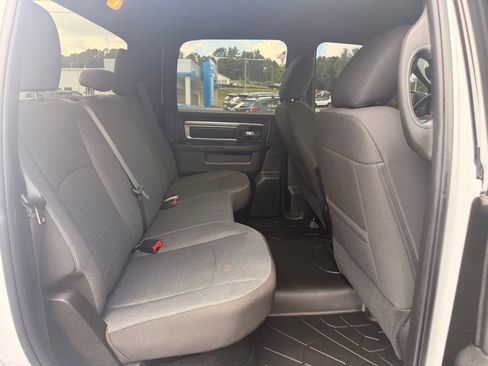 Used 2024 RAM 1500 Warlock AWD/4WD image 34
