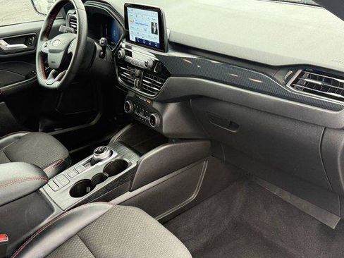 Used 2023 Ford Escape ST-Line image 12