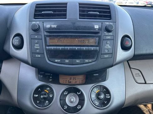 Used 2008 Toyota RAV4 Limited AWD/4WD image 17
