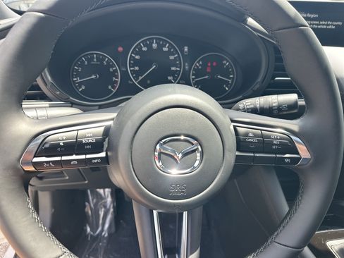 New 2026 MAZDA MAZDA3 2.5 S Hatchback w/ Premium Pkg FWD image 19