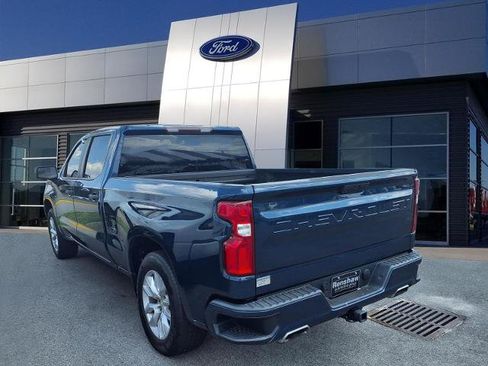 Used 2020 Chevrolet Silverado 1500 Custom w/ Custom Value Package RWD image 3