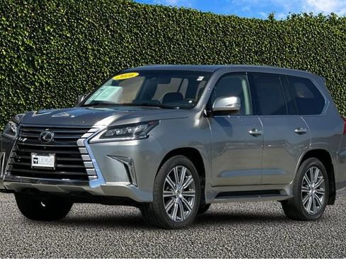 Used 2016 Lexus LX 570 4WD w/ Luxury Package image 8