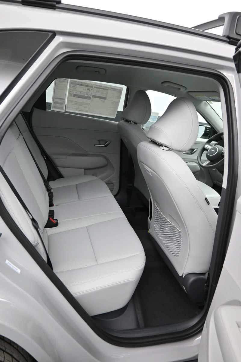 New 2026 Hyundai Kona SEL Premium AWD/4WD image 12