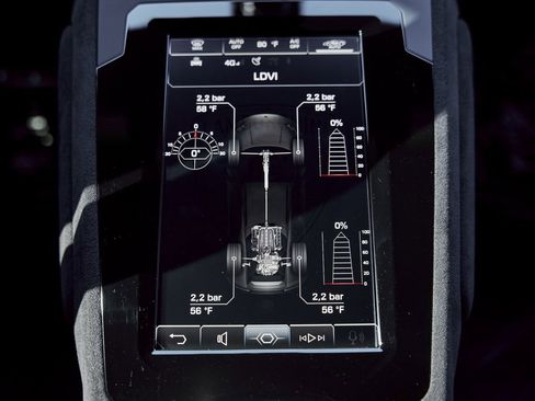 Used 2024 Lamborghini Huracan Sterrato image 73