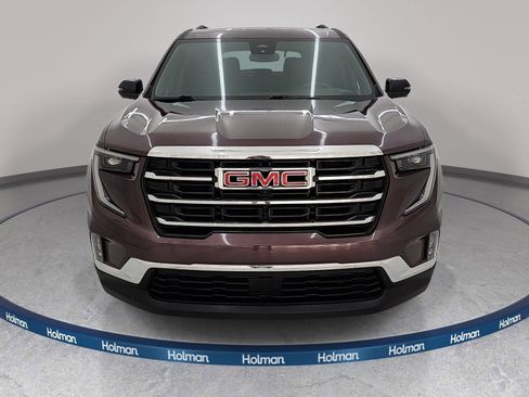 Used 2024 GMC Acadia Elevation FWD image 2
