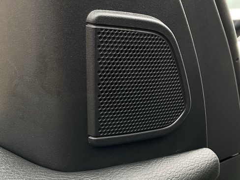 New 2026 Nissan Armada SV image 12