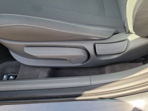 Used 2023 Hyundai Elantra Blue FWD image 22
